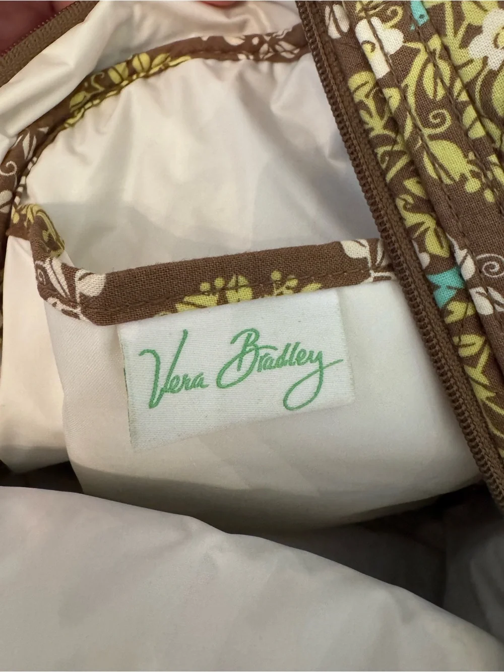 Vera Bradley Quilted lunchbox pack “sittin in a tree” RETIRED